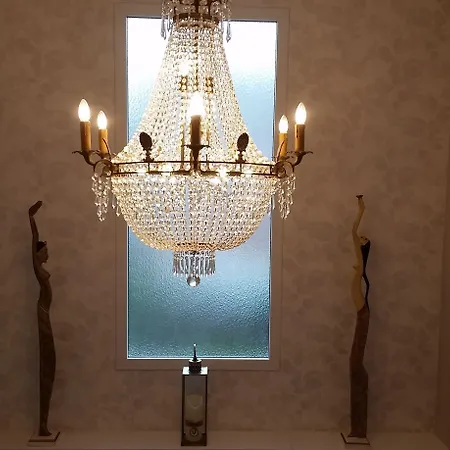 Nocleg ze śniadaniem Blanche 3*