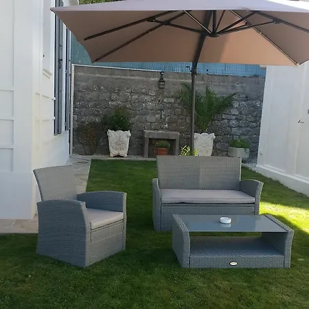 Blanche Bed & Breakfast 2*