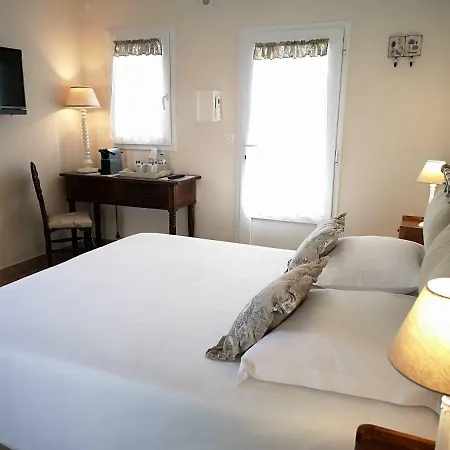 Blanche Bed & Breakfast 3*