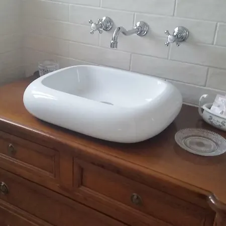 Bed & Breakfast Blanche 2*