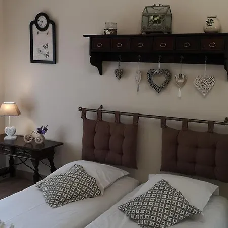 Blanche Bed and breakfast