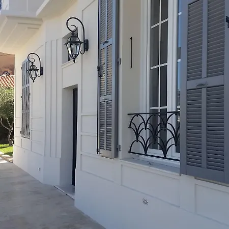 Blanche Bed and breakfast Cannes